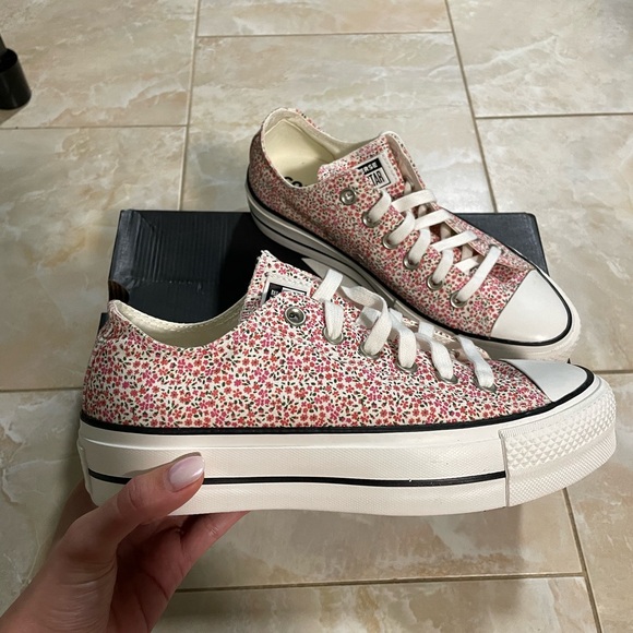 Floral platform converse - Picture 2 of 4